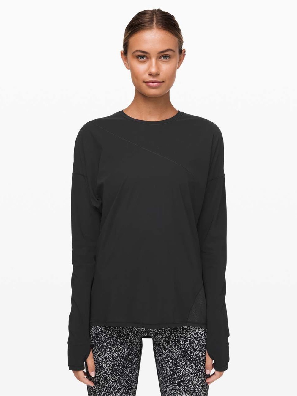 Lululemon Cross the Day Long Sleeve
Black